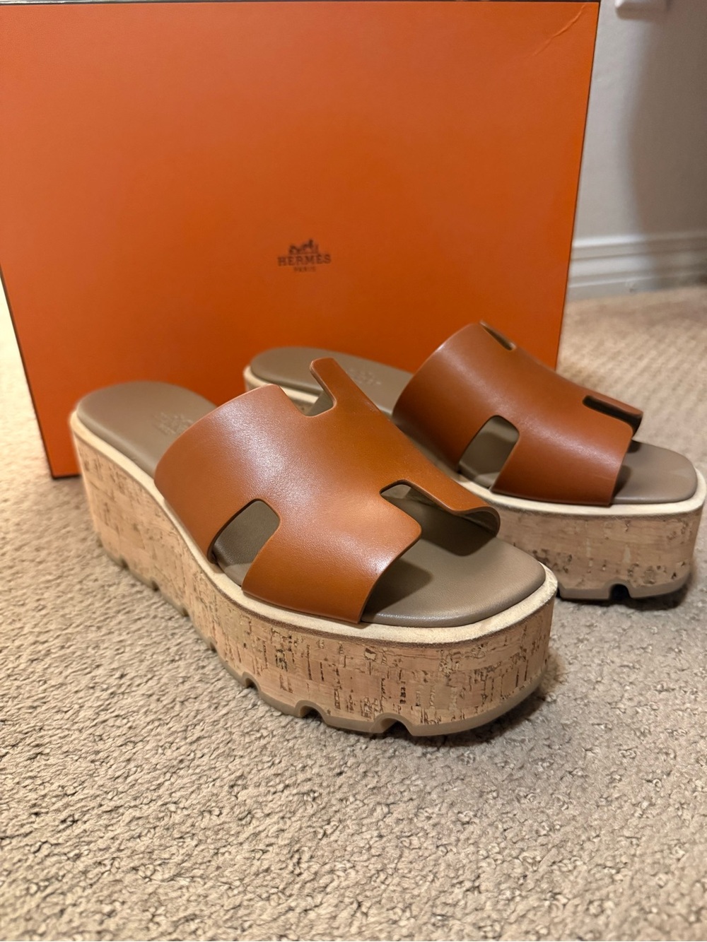 Hermès Tan Leather Eze 30 sandal - Picture 2 of 7